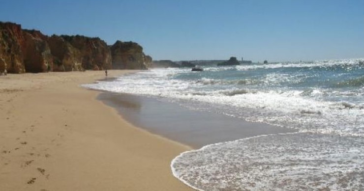 muitas casas perto da praia em espanha estão agora mais baratas Casas de bancos: as 45 casas de praia que mais baixaram de preço em Espanha (tabela)