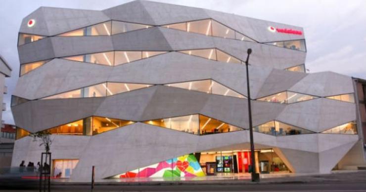 edifício da vodafone, no porto, está nomeado para o prémio escritórios e os “óscares” do imobiliário vão para…