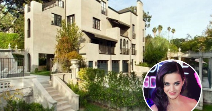 Casas de famosos: Katy Perry vende “villa” na Califórnia por 2,4 milhões de euros