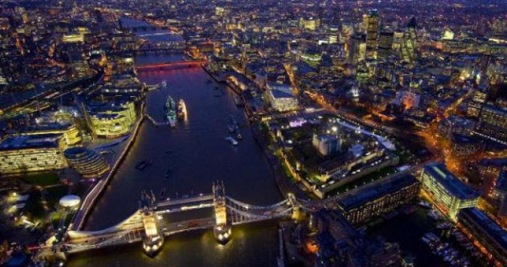 preço médio de uma casa de luxo em londres ronda os 4,8 milhões de euros preço das casas de luxo sobe 8% em londres