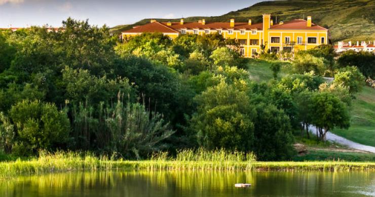 o resort camporeal, em torres vedras, foi inaugurado em 2007 por manuel pinho grupo de detém o resort camporeal pediu insolvência