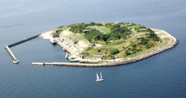 está à venda a maior ilha artificial do mundo (fotos)