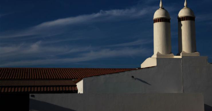 casa típica da nova aldeia da luz, que foi inaugurada em 2002 edia pode reaver 11 milhões “hipotecados” com a construção da nova aldeia da luz