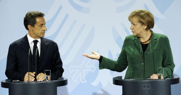 nicolas sarkozy e angela merkel querem plano para recapitalizar bancos europeus novo pacote anti-crise chega até ao fim do mês