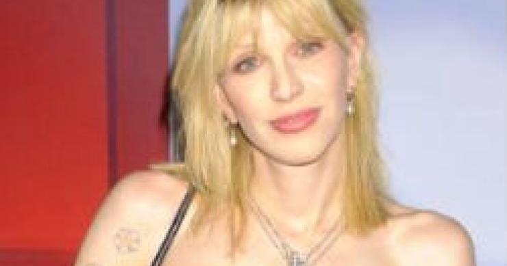 casas de famosos: courtney love pode ser despejada por falta de pagamento e vandalismo