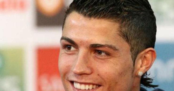 cristiano ronaldo representa os espanhóis do real madrid cristiano ronaldo procura casa em itália