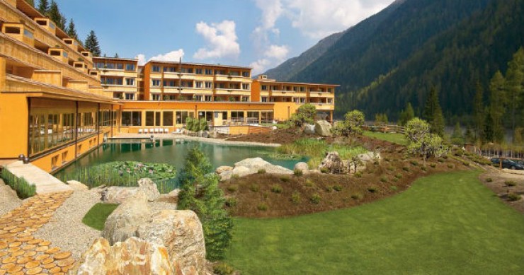 hotel arosea: design ecológico para equilibrar corpo e mente em itália (fotos)