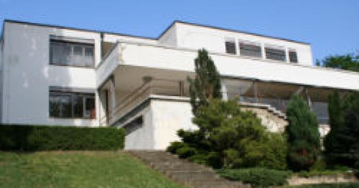 casas com assinatura: villa tugendhat de ludwig mies van der rohe (vídeo)