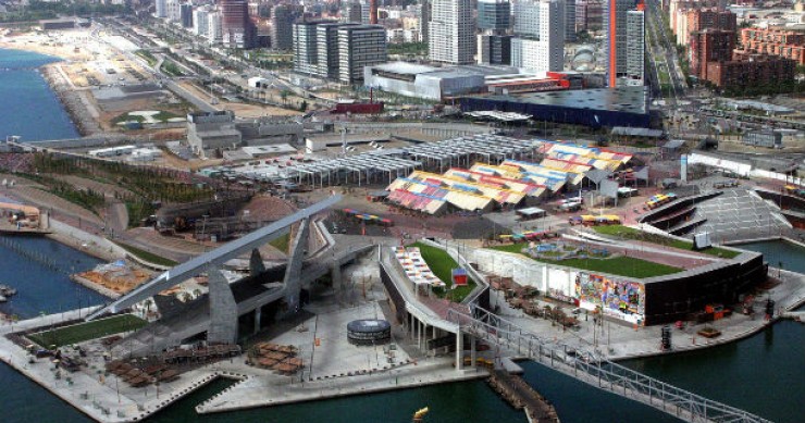 vista geral de barcelona, a segunda maior cidade espanhola Casas penhoradas em Espanha ficam 48% mais baratas
