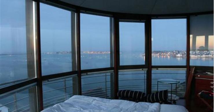 le phare de kerbel: a experiência única de dormir num farol em frança (fotos) 