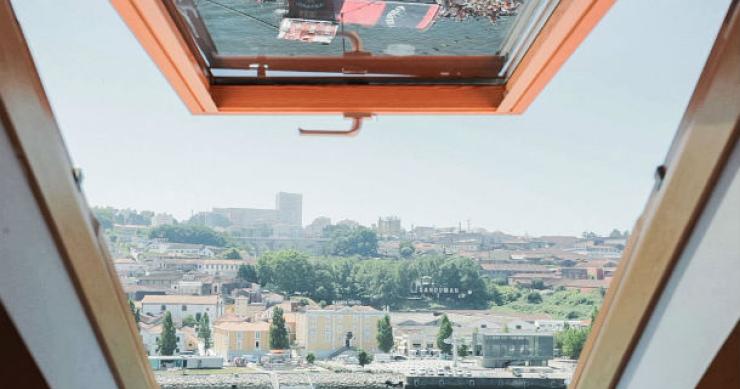 uma das obras é o apartreboleira, com arquitectura de antónio portugal e anne wermeille mendonça (foto: público/p3) arquitectura: 20 exemplos de requalificação da cidade do porto
