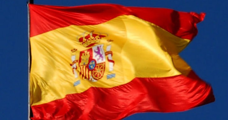 autoridades espanholas têm de alterar legislação até ao final do ano Bruxelas faz ultimato a Espanha para deixar de discriminar estrangeiros que compram casa no país