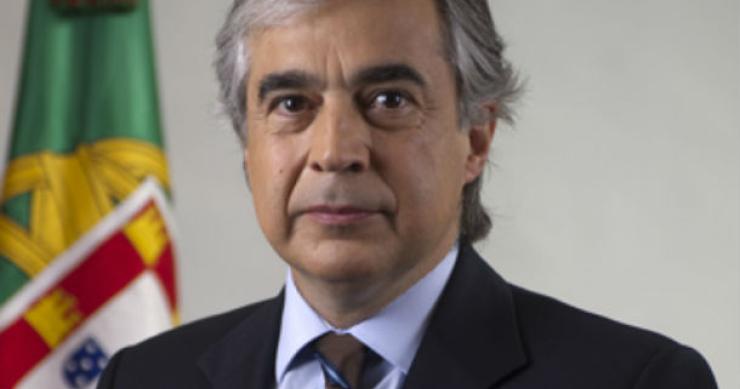 josé pedro aguiar-branco, ministro da defesa hospital militar de lisboa financiado com venda de imóveis