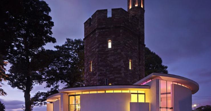 a antiga torre tem um grande interesse arquitectónico e histórico casas de sonho: viver numa torre convertida num local único no reino unido (fotos)