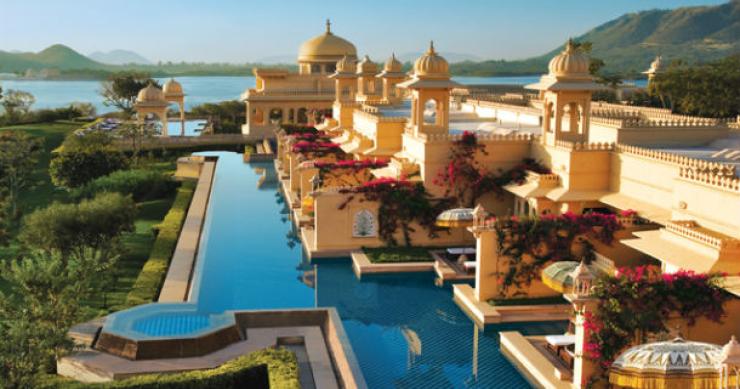 o hotel está localizado em udaipur, na índia, e tem um spa de luxo oberoi udaivilas: buscar a tranquilidade num luxuoso palácio na índia (fotos)