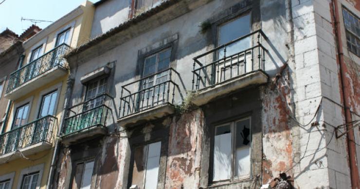 estado financia privados que reabilitem edifícios degradados para os arrendarem 