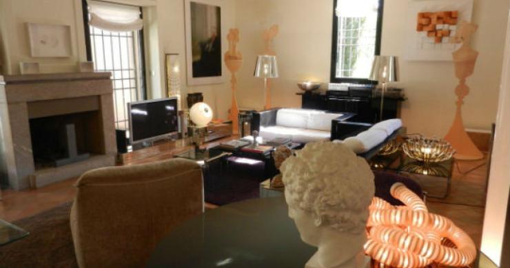 O hotel está localizado em San Giovanni in Persiceto, Bolonha. Hotel Art To Design B&B: Refúgio em Bolonha onde se pode dormir e comprar arte (fotos)