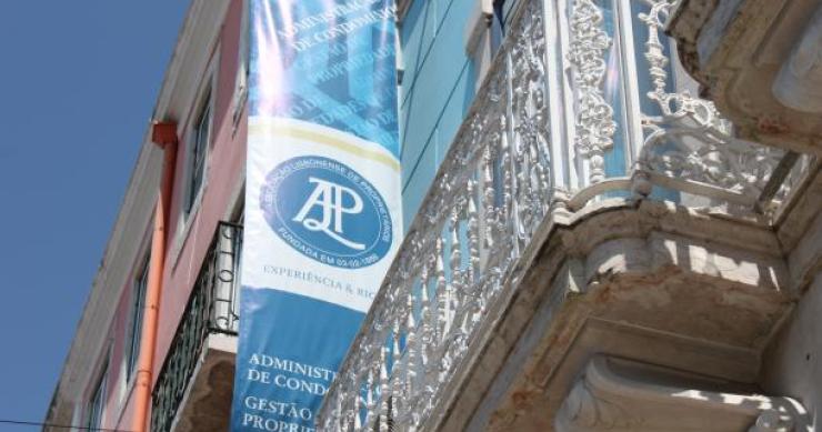 associação lisbonense de proprietários quer terminar com tributação no ramo imobiliário Proprietários querem alterações na cláusula de salvaguarda