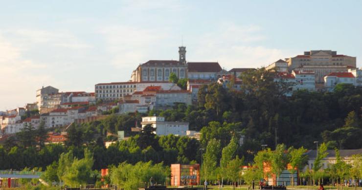 Vista geral de Coimbra. Coimbra: câmara incapaz de dar resposta a pedidos de habitação social
