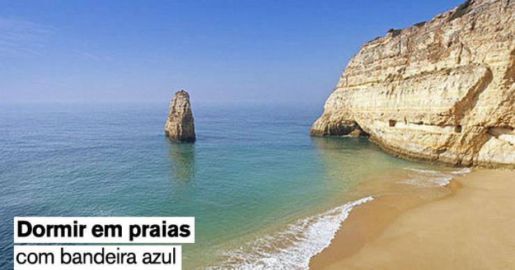 20 casas para arrendar em Portugal junto a praias com bandeira azul