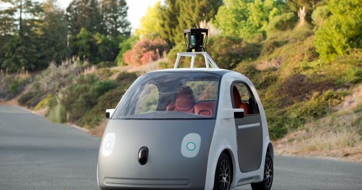 Google testa carro que anda sozinho ainda este ano