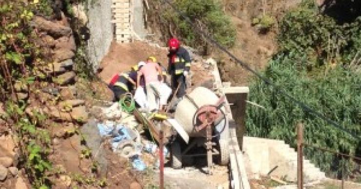 Desmoronamento em obra na Madeira provoca um morto