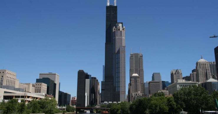 Willis Tower em Chicago vendida à Blackstone