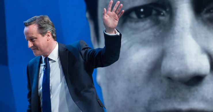 Reino Unido: Cameron quer que 1,3 milhões de pessoas tenham desconto na compra de casa