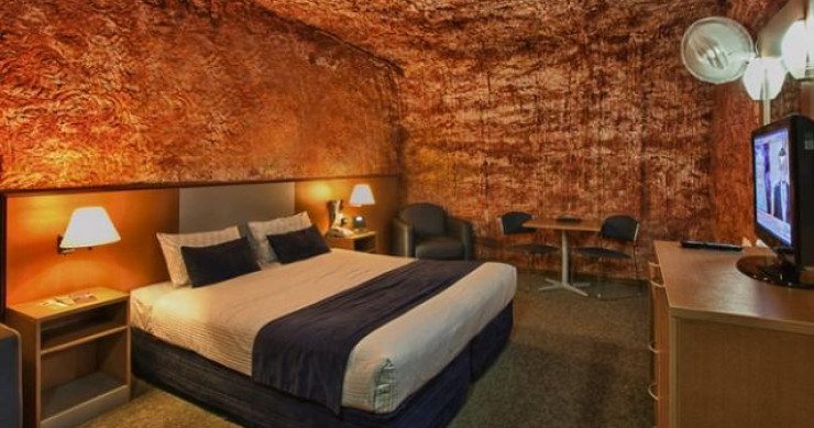 Desert Cave: Dormir no único hotel subterrâneo de luxo no mundo (fotos) 