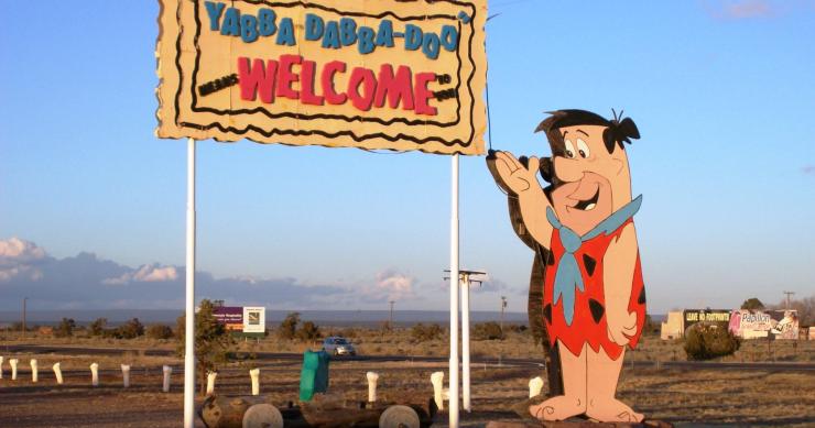 Bedrock, a cidade dos “The Flintstones”, está à venda por 1,7 milhões 