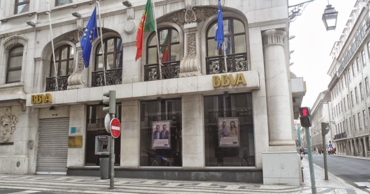Crédito à habitação: BBVA deixa de financiar a compra de casa em Portugal 