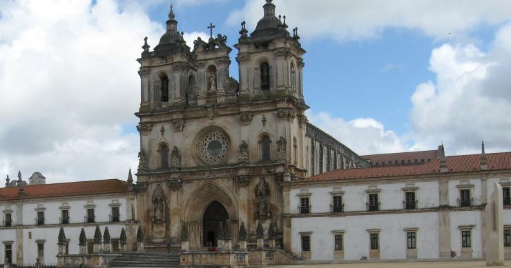 Visabeira ganha concurso para construir hotel no Mosteiro de Alcobaça 