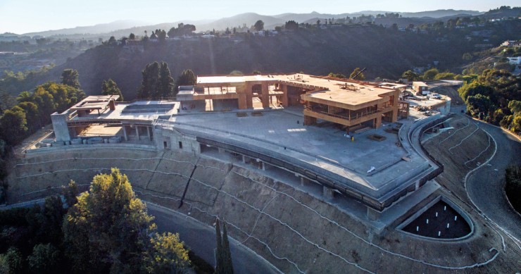 O esqueleto da casa mais cara da história: quando estiver terminada custará 465 milhões 