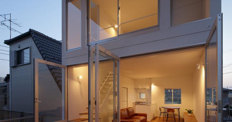 Casas de sonho: Mansão de estilo minimalista com terraço para fazer ioga ao ar livre 