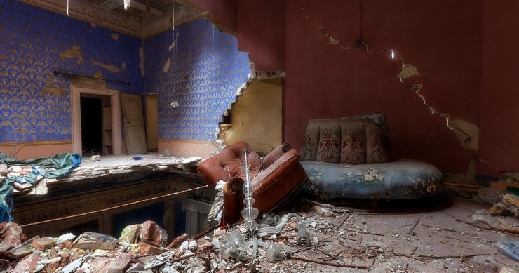 Mansões abandonadas: entre a beleza e o terror 