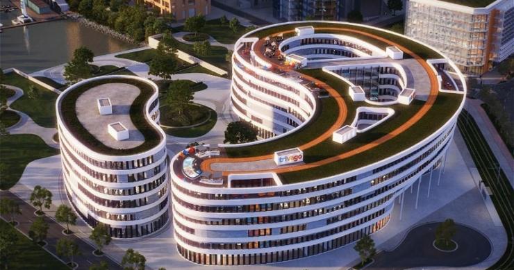 Nova sede da empresa terá a forma de uma curva (Foto: Trivago GmbH). Nova sede da empresa terá a forma de uma curva (Foto: Trivago GmbH).