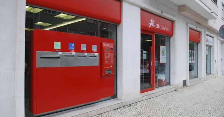 Banco CTT abre 52 balcões no dia 18 de março