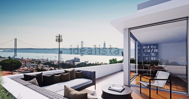 Esta espetacular mansão está localizada em Belém e custa 3.600.000 euros. Esta espetacular mansão está localizada em Belém e custa 3.600.000 euros.