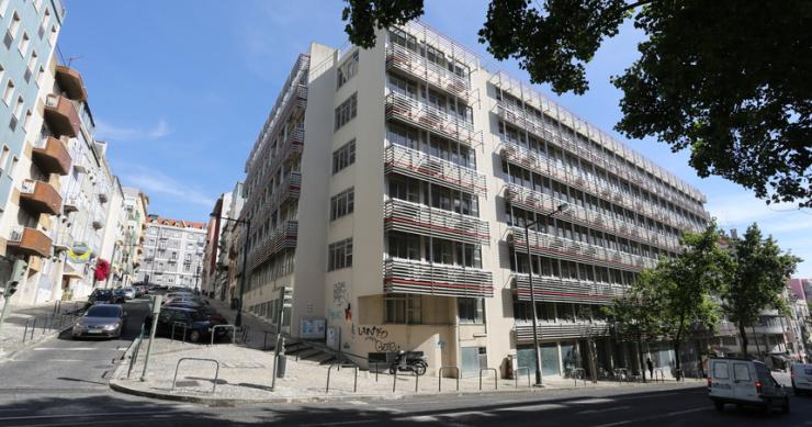 Edifício dos CTT junto à Av.Liberdade , fotografado pelo Expresso, estava devoluto desde 2010 Edifício dos CTT junto à Av. Liberdade , fotografado pelo Expresso, estava devoluto desde 2010