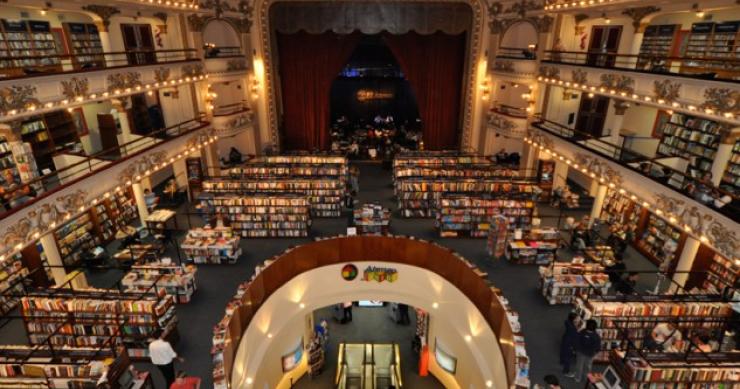 Um teatro do século XIX convertido numa espetacular livraria em Buenos Aires