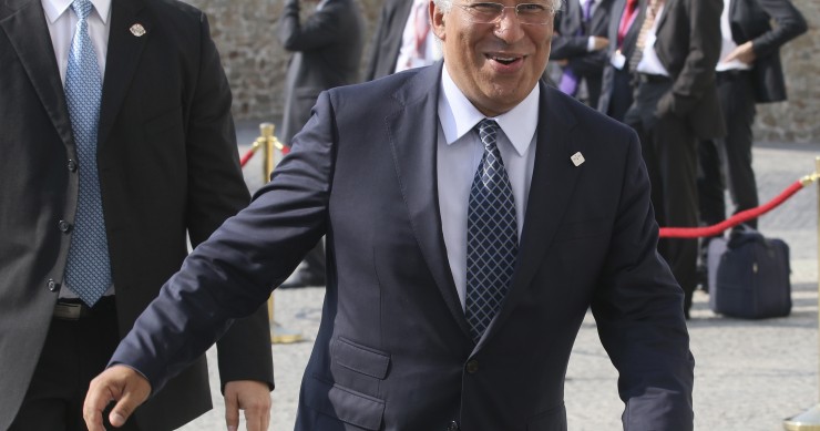 Governo estuda a implementação de sociedades de investimento imobiliário em Portugal 