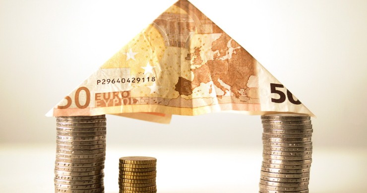 Bancos emprestaram 477 milhões de euros para a compra de casa em agosto 