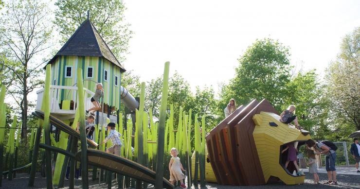 E tu, também gostarias de brincar nestes parques infantis?