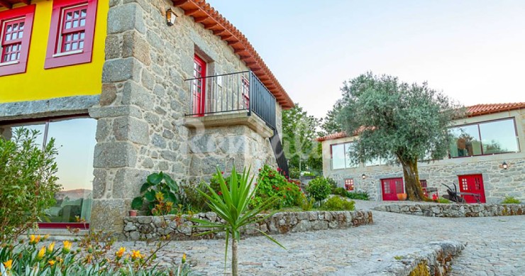Casas de fim de semana: Refúgio de pedra com vista para a serra em Arcos de Valdevez