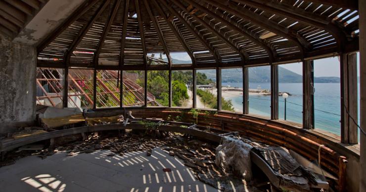 O resort de luxo que se transformou em campo de batalha durante a Guerra dos Balcãs