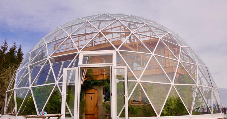 Casas de sonho: Viver dentro de uma bolha gigante de vidro no Círculo Polar Ártico