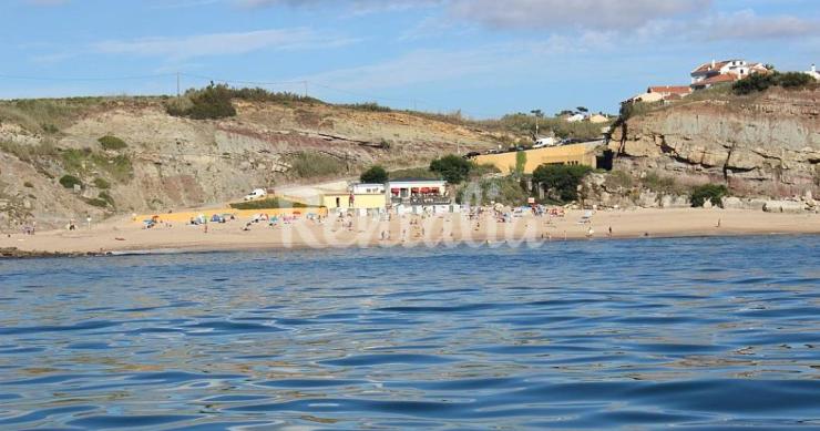 Casas de fim de semana: Uma janela com vista para o mar em Peniche