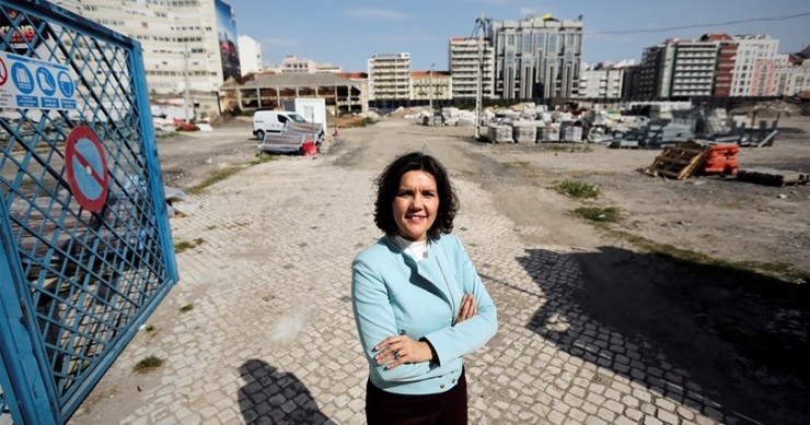 Assunção Cristas quer construir mil casas para arrendar nos terrenos da antiga Feira Popular