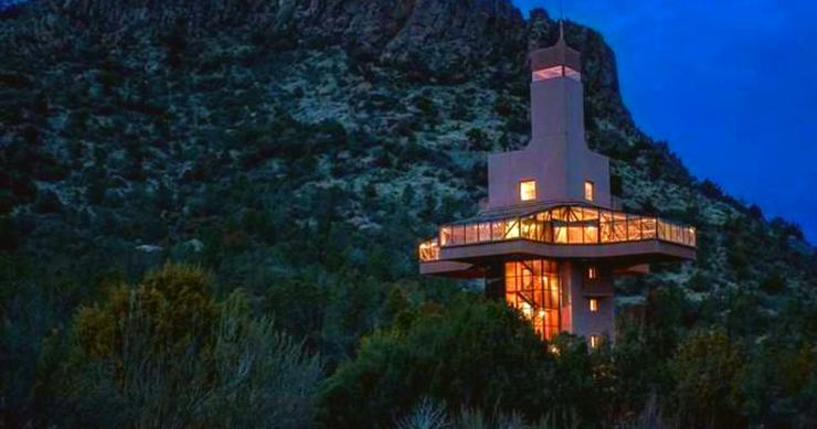 Casas de sonho: Bem-vindo ao “ninho do falcão”, uma impressionante mansão no Arizona 