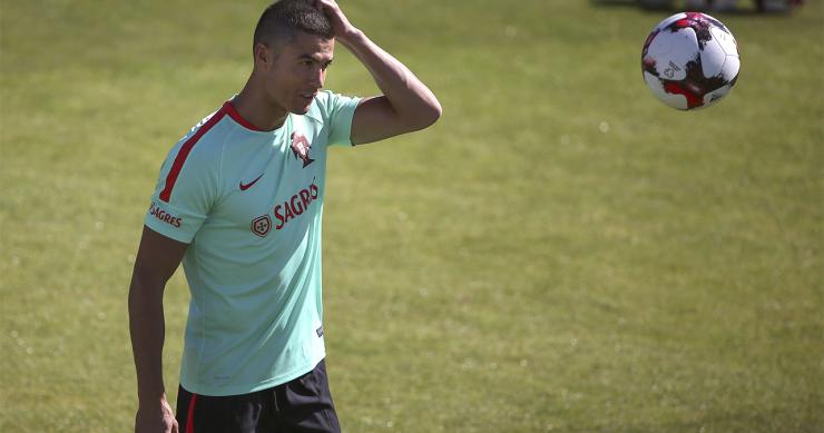 Ronaldo acusado de fugir aos impostos em Espanha